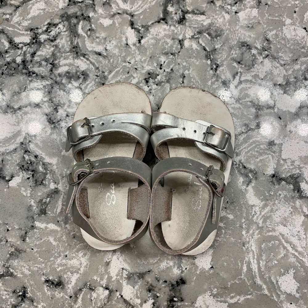 Sun San Sea Wees - sandals - size 4